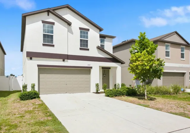 Photo 2 of Single family home for sale at 13643 Newbridge St, Spring Hill, FL 34609 | MLS# TB8553953 | Listing updated on 2026-10-02