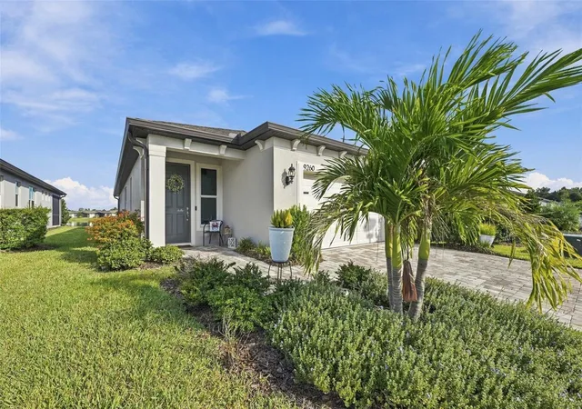 Photo 1 of Single family home for sale at 9260 Ballaster Pointe Loop, Parrish, FL 34219 | MLS# O6446445 | Listing updated on 2026-10-15