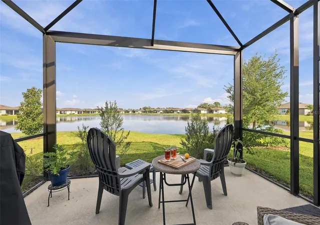 Photo 4 of Single family home for sale at 9260 Ballaster Pointe Loop, Parrish, FL 34219 | MLS# O6446445 | Listing updated on 2026-10-15