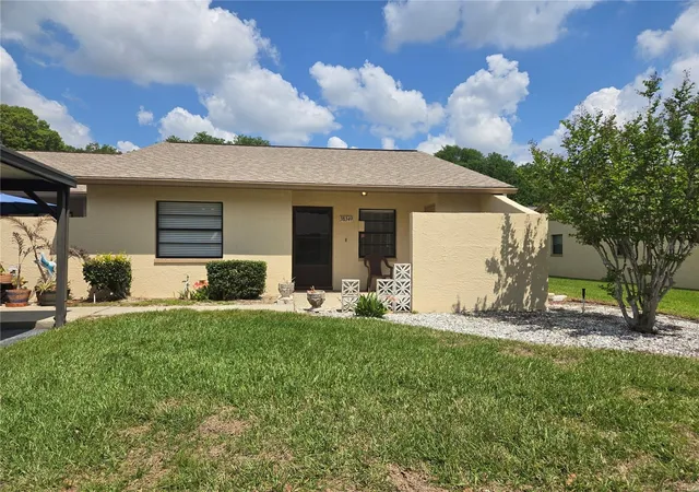 Condo for sale at 38349 Cottonwood Pl #1, ZEPHYRHILLS, FL 33542 | MLS# TB8553954
