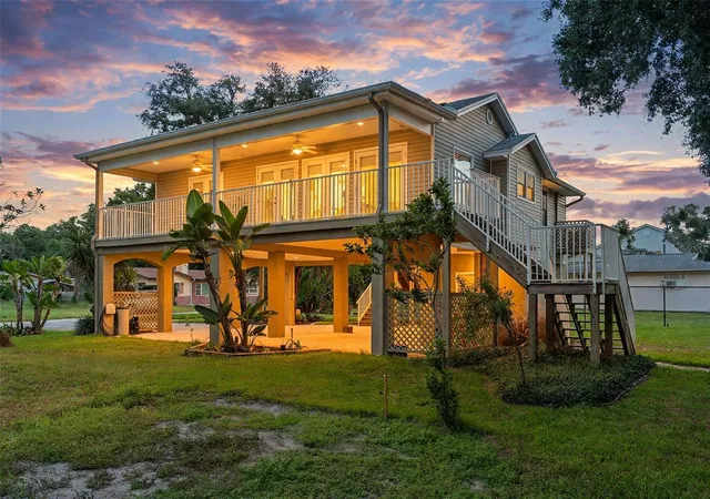 Photo 3 of Single family home for sale at 1459 Coburn Dr, Tarpon Springs, FL 34689 | MLS# TB8553957 | Listing updated on 2026-10-03