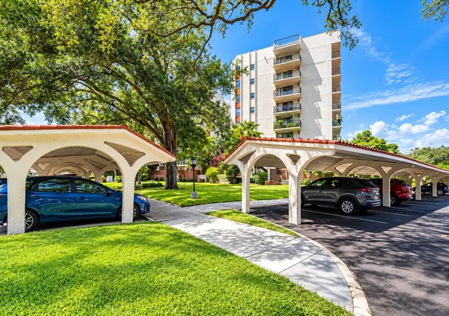 Photo 4 of Condo for sale at 2699 Seville Blvd #105, Clearwater, FL 33764 | MLS# TB8553960 | Listing updated on 2026-10-07