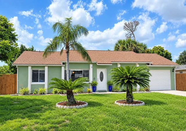 Photo 2 of Single family home for sale at 1379 Dandelion Dr, Deltona, FL 32725 | MLS# O6446454 | Listing updated on 2026-10-06