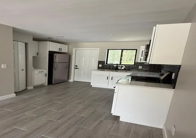 Photo 3 of House for sale at 328 Pine St, Orlando, FL 32824 | MLS# O6446455 | Listing updated on 2026-10-02