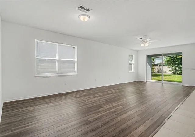 Photo 3 of Single family home for sale at 14180 Samoa Hl Ct, Riverview, FL 33569 | MLS# TB8553968 | Listing updated on 2026-10-08