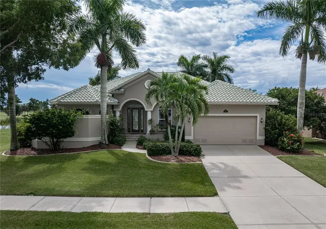 Photo 1 of Single family home for sale at 425 Madrid Blvd, Punta Gorda, FL 33950 | MLS# C7531444 | Listing updated on 2026-10-03