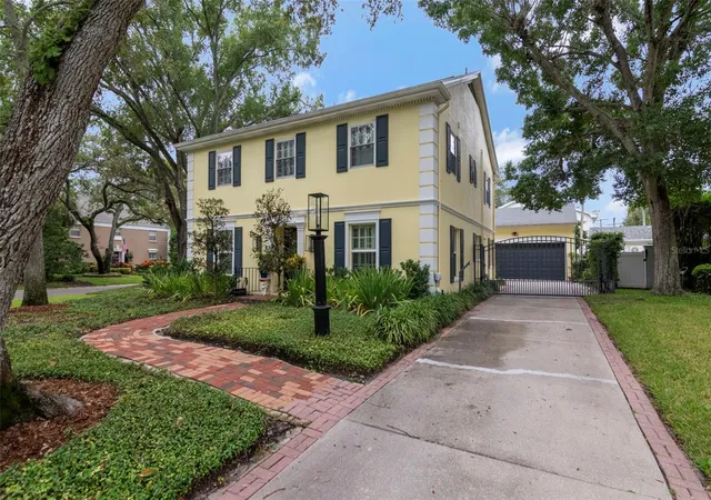 Photo 3 of Single family home for sale at 1231 S Roxmere Rd, Tampa, FL 33629 | MLS# TB8553975 | Listing updated on 2026-10-08