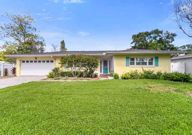 Photo 1 of Single family home for sale at 88 New Jersey Dr, Dunedin, FL 34698 | MLS# TB8553985 | Listing updated on 2026-10-02