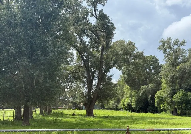 Photo 2 of Sale Pending at Chase Rd, Lakeland, FL 33810 | MLS# B4902384 | Listing updated on 2026-10-07