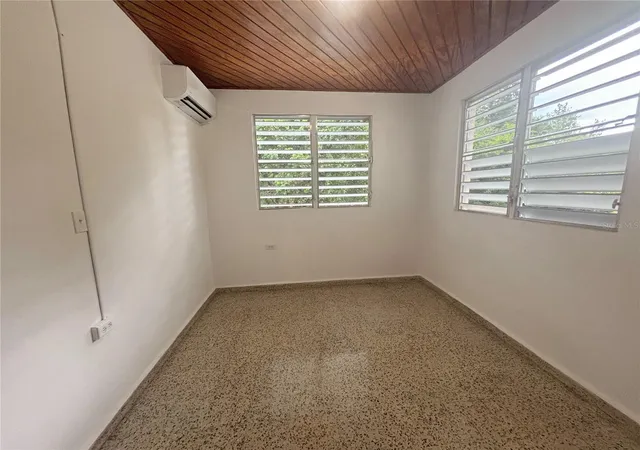 Photo 4 of Multi family home for sale at Calle Dr Umpiere, Orocovis, PR 00720 | MLS# PR9124629 | Listing updated on 2026-10-26