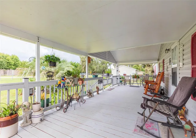 Photo 3 of Manufactured home for sale at 14716 Billie Ln, Dade City, FL 33525 | MLS# TB8553991 | Listing updated on 2026-10-03
