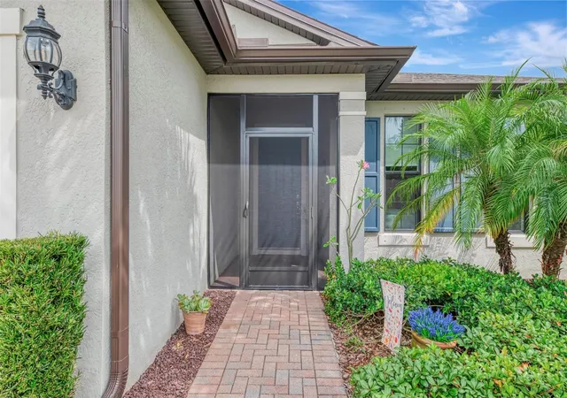 Photo 4 of Single family home for sale at 2536 Marton Oak Blvd, North Port, FL 34289 | MLS# C7531449 | Listing updated on 2026-10-06