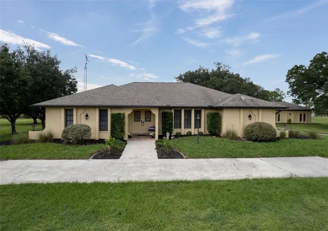 Photo 2 of Single family home for sale at 17800 Wood Path Ct, Punta Gorda, FL 33982 | MLS# TB8553997 | Listing updated on 2026-10-02