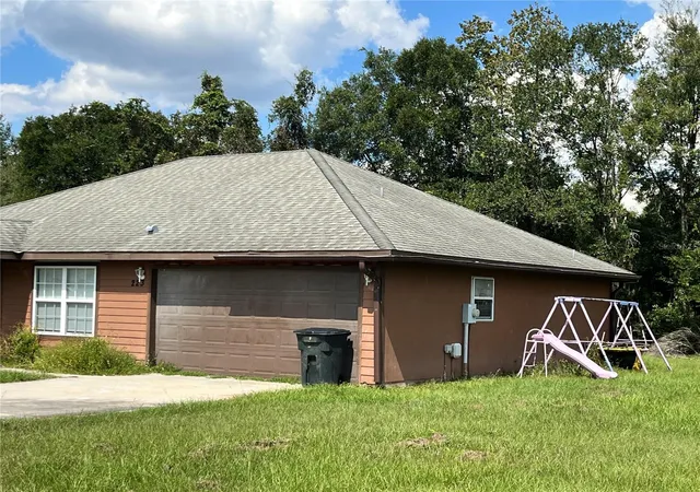 Photo 3 of Single family home for sale at 223 Se Victoria Glen, Lake City, FL 32025 | MLS# GC543909 | Listing updated on 2026-10-13