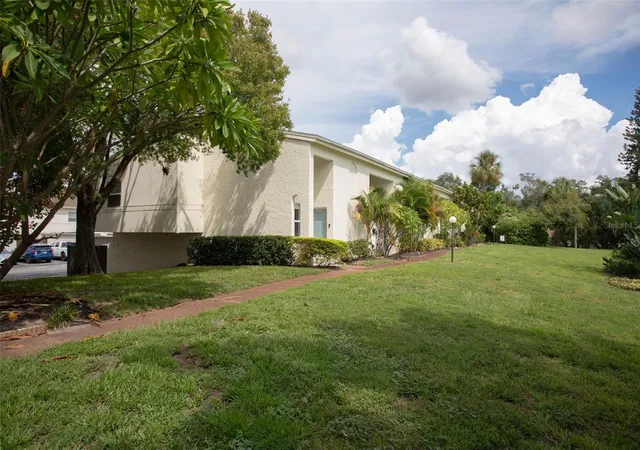 Photo 1 of Townhouse for sale at 4219 La Sorrento Ct, Tampa, FL 33611 | MLS# TB8553999 | Listing updated on 2026-10-08