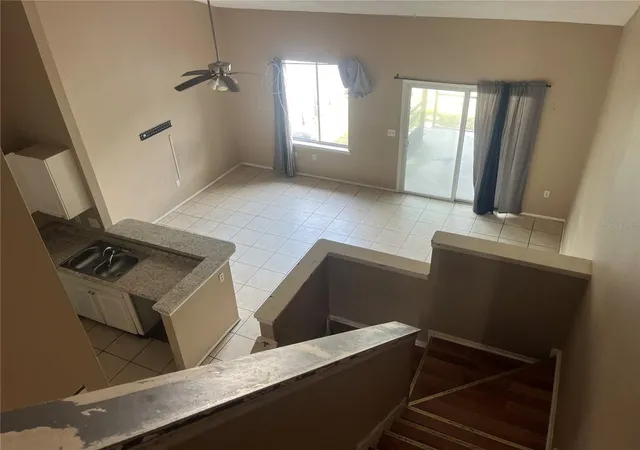 Photo 4 of Townhouse for sale at 1323 Azalea Way, Winter Garden, FL 34787 | MLS# OM733255 | Listing updated on 2026-10-02