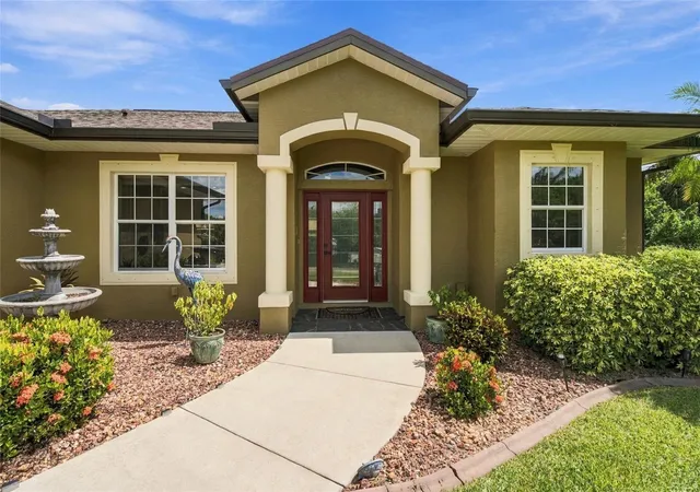 Photo 3 of Sale Pending at 3118 Ridgewood Dr, North Port, FL 34287 | MLS# TB8554004 | Listing updated on 2026-10-02