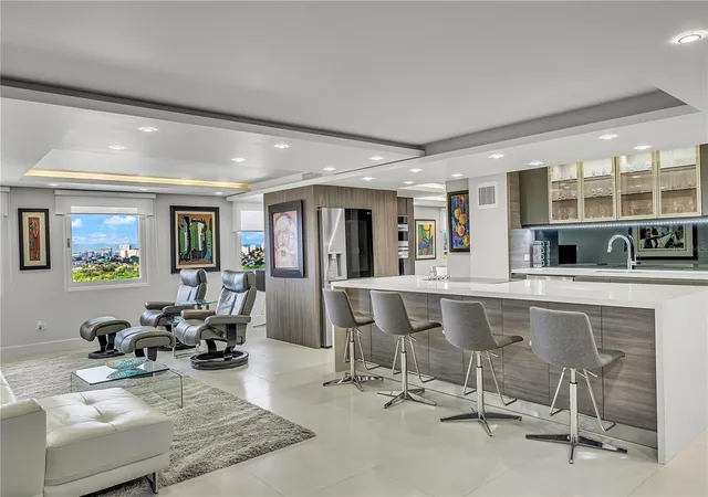Photo 2 of Condo for sale at 3307 Isla Verde Ave #1401, Carolina, PR 00979 | MLS# PR9124631 | Listing updated on 2026-10-15