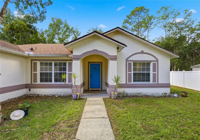 Photo 2 of Single family home for sale at 90 Zephyr Lily Trl, Palm Coast, FL 32164 | MLS# FC321840 | Listing updated on 2026-10-15