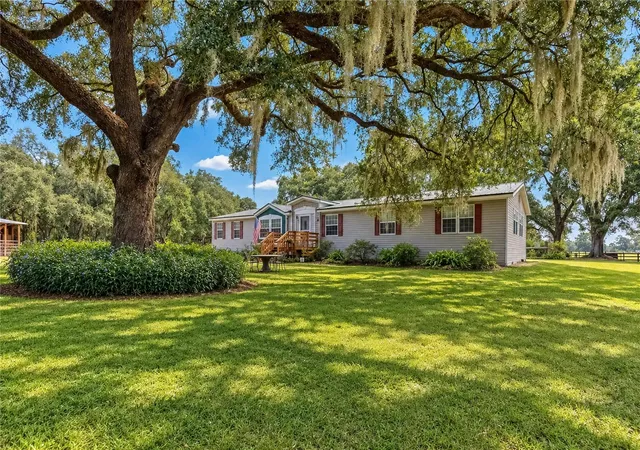 Manufactured home for sale at 7590 NW 75th Street, CHIEFLAND, FL 32626 | MLS# GC543911