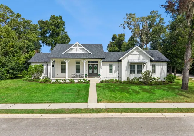 Single family home for sale at 310 W Washington Ave, LAKE HELEN, FL 32744 | MLS# O6446485