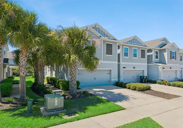 Photo 2 of Townhouse for sale at 12432 Turtle Grass Dr, Orlando, FL 32824 | MLS# O6446486 | Listing updated on 2026-10-04