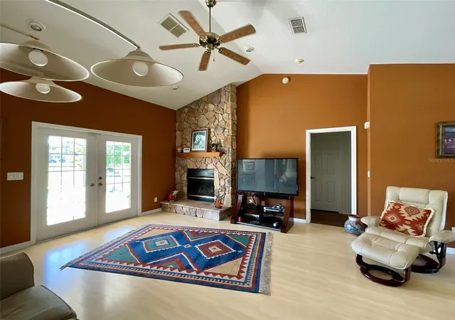 Photo 3 of House for sale at 20970 NE 30th Street, Williston, FL 32696 | MLS# OM733258 | Listing updated on 2026-10-03