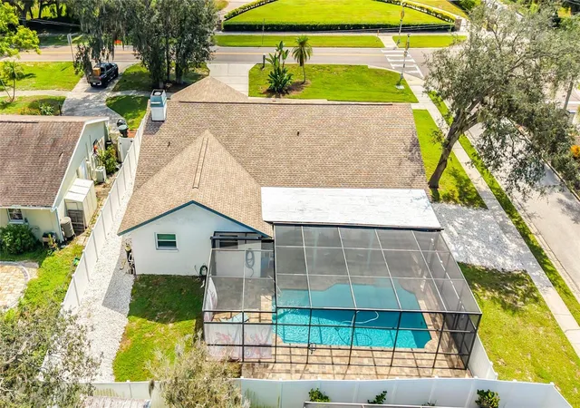 Photo 3 of Single family home for sale at 3314 Enterprise Rd E, Safety Harbor, FL 34695 | MLS# TB8554012 | Listing updated on 2026-10-04
