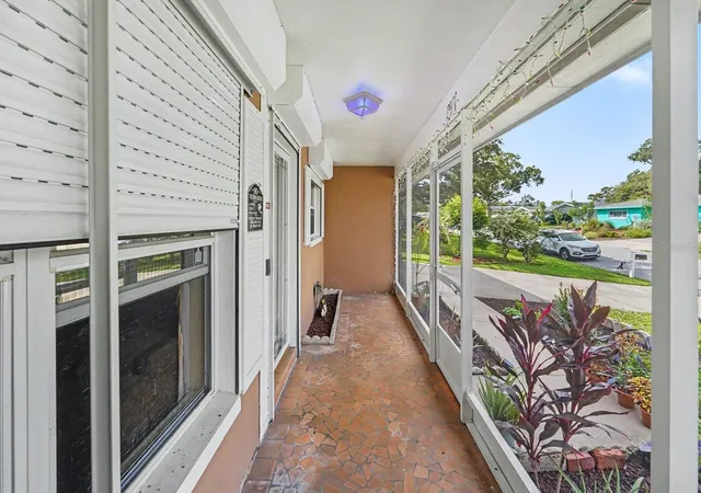 Photo 3 of Single family home for sale at 1945 Souvenir Dr, Clearwater, FL 33755 | MLS# TB8554018 | Listing updated on 2026-10-02