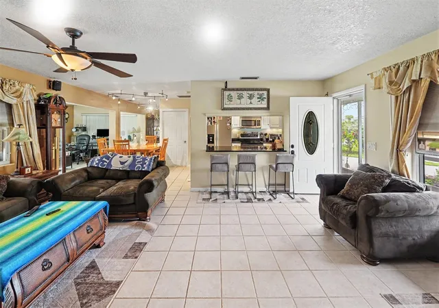 Photo 4 of Single family home for sale at 1945 Souvenir Dr, Clearwater, FL 33755 | MLS# TB8554018 | Listing updated on 2026-10-02