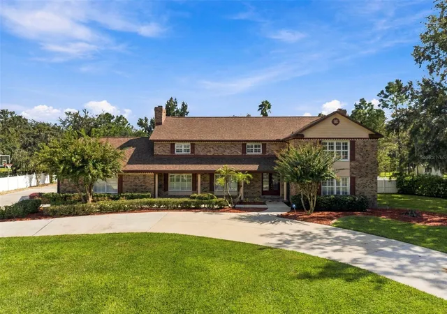 Photo 4 of Single family home for sale at 115 Hickory Crk Dr, Brandon, FL 33511 | MLS# TB8554020 | Listing updated on 2026-10-06