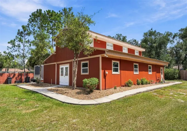 Photo 3 of Single family home for sale at 115 Hickory Crk Dr, Brandon, FL 33511 | MLS# TB8554020 | Listing updated on 2026-10-06