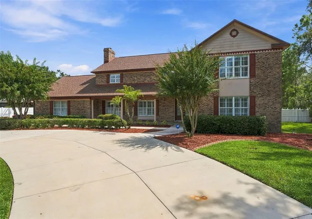 Photo 3 of Single family home for sale at 115 Hickory Crk Dr, Brandon, FL 33511 | MLS# TB8554020 | Listing updated on 2026-10-06