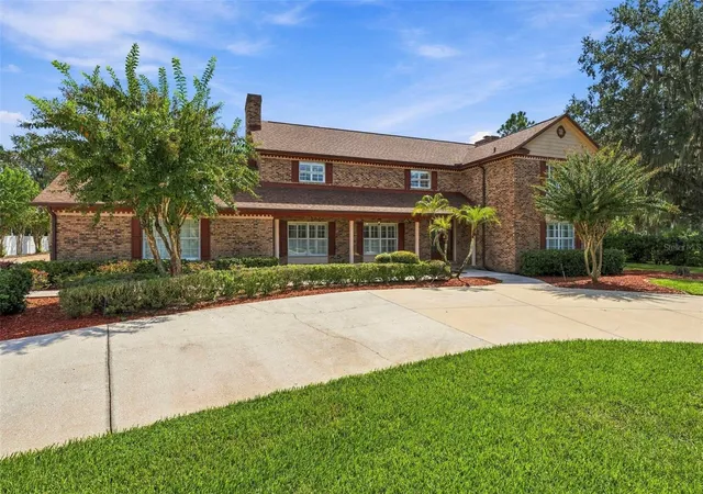 Photo 1 of Single family home for sale at 115 Hickory Crk Dr, Brandon, FL 33511 | MLS# TB8554020 | Listing updated on 2026-10-06