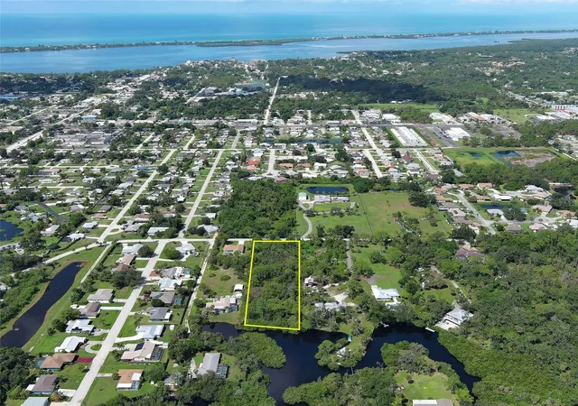 Photo 2 of Land for sale at Stratford Rd, Englewood, FL 34223 | MLS# D6149002 | Listing updated on 2026-10-02