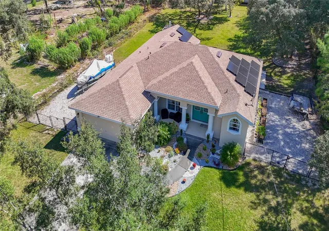 Photo 3 of Single family home for sale at 11200 Lomita Wren Rd, Weeki Wachee, FL 34614 | MLS# TB8554025 | Listing updated on 2026-10-05