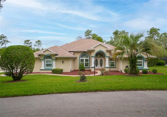 Single family home for sale at 5 Zinnias Ct, HOMOSASSA, FL 34446 | MLS# OM733261