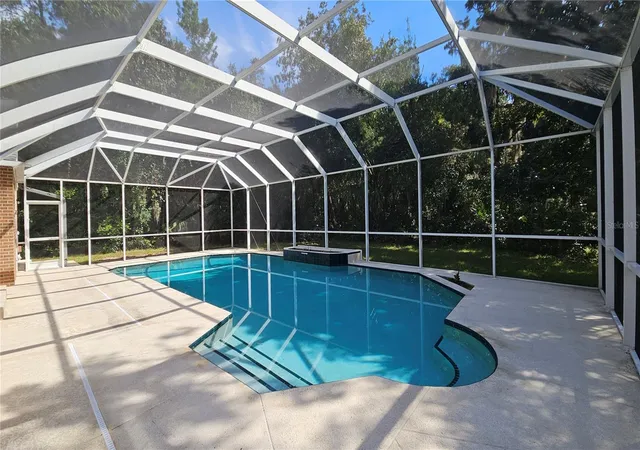 Photo 3 of Single family home for sale at 6217 Shoreline Dr, Port Orange, FL 32127 | MLS# V4951616 | Listing updated on 2026-10-06