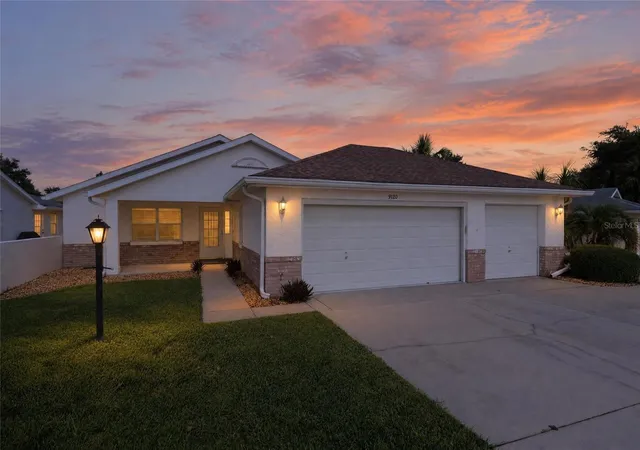 Photo 1 of Single family home for sale at 9120 Sw 91st Terrace, Ocala, FL 34481 | MLS# OM733262 | Listing updated on 2026-10-07