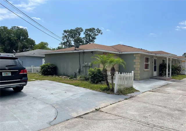 Multi family home for sale at 1112 Ocean St, KISSIMMEE, FL 34744 | MLS# S5158679