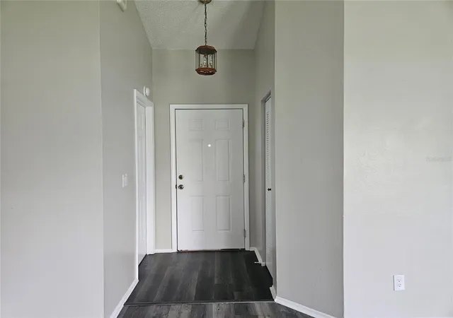 Photo 3 of Single family home for sale at 3406 Fox Ridge St, Winter Haven, FL 33884 | MLS# O6446507 | Listing updated on 2026-10-03