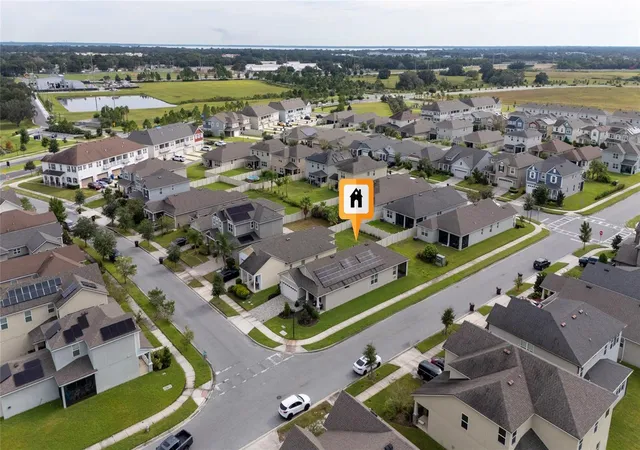 Photo 3 of Single family home for sale at 1733 Felicity Ln, Kissimmee, FL 34744 | MLS# S5158682 | Listing updated on 2026-10-02