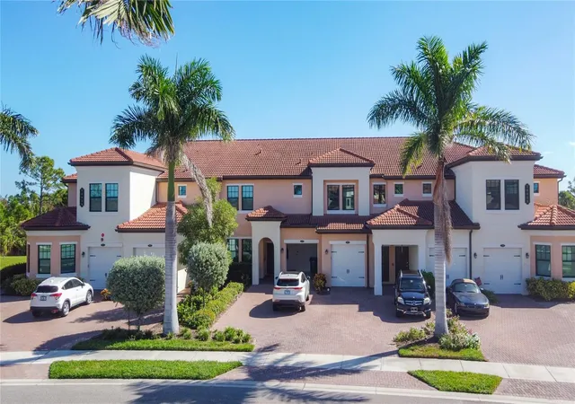 Condo for sale at 10059 Crooked Crk Dr #102, VENICE, FL 34293 | MLS# N6146020