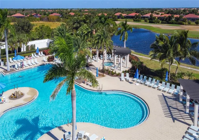 Photo 1 of Condo for sale at 10059 Crooked Crk Dr #102, Venice, FL 34293 | MLS# N6146020 | Listing updated on 2026-10-03