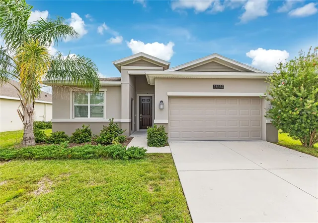 Photo 1 of Single family home for sale at 16437 Fernridge St, Clermont, FL 34714 | MLS# O6446512 | Listing updated on 2026-10-07