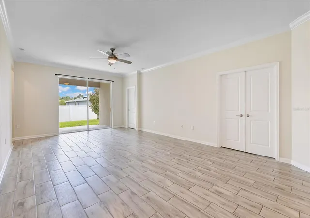 Photo 4 of Single family home for sale at 16437 Fernridge St, Clermont, FL 34714 | MLS# O6446512 | Listing updated on 2026-10-07
