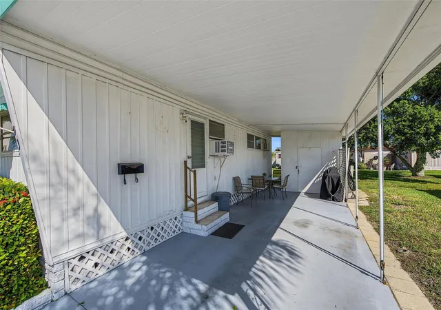 Photo 4 of Manufactured home for sale at 93 Rachel Dr, Tarpon Springs, FL 34689 | MLS# TB8554046 | Listing updated on 2026-10-02
