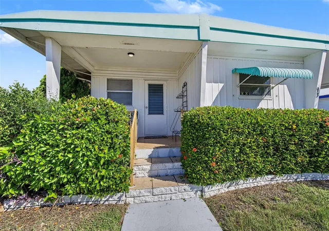 Photo 2 of Manufactured home for sale at 93 Rachel Dr, Tarpon Springs, FL 34689 | MLS# TB8554046 | Listing updated on 2026-10-02