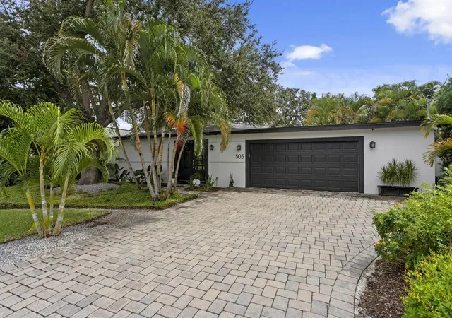 Single family home for sale at 505 N Beverly Ave, TAMPA, FL 33609 | MLS# TB8554047