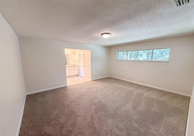 Photo 3 of Single family home for sale at 208 Robin Rd, Altamonte Springs, FL 32701 | MLS# O6446522 | Listing updated on 2026-10-06